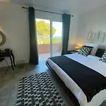 בית נופש Ferienvilla Azura Mit Eigenem Pool By Interhome *
