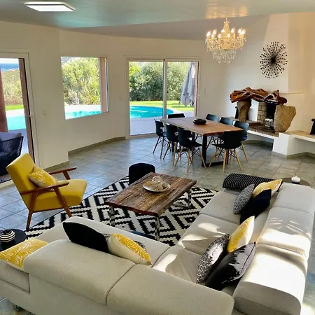 Ferienvilla Azura Mit Eigenem Pool By Interhome *