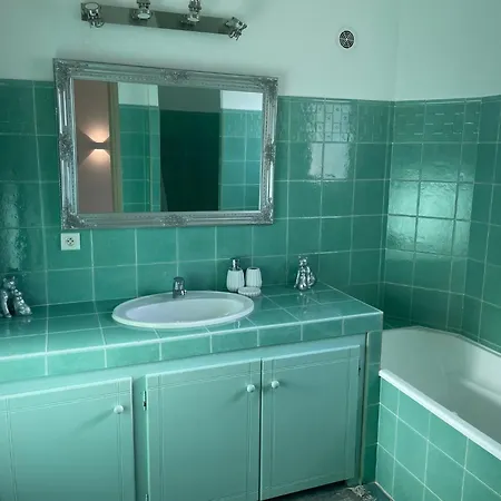 Ferienvilla Azura Mit Eigenem Pool By Interhome Holiday home *