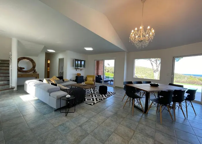 Ferienvilla Azura Mit Eigenem Pool By Interhome Casa de Férias